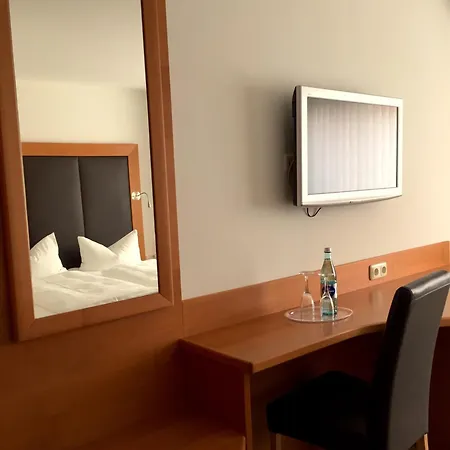 Zur Schoenen Aussicht Hotel Marktheidenfeld