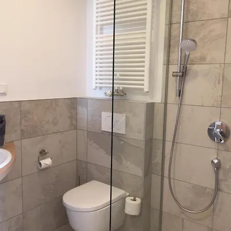 Hotel Zur Schoenen Aussicht 3*